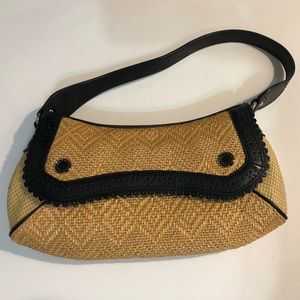 Brand COLE HANN STRAW BLK HANDBAG VERY GOOD COND.